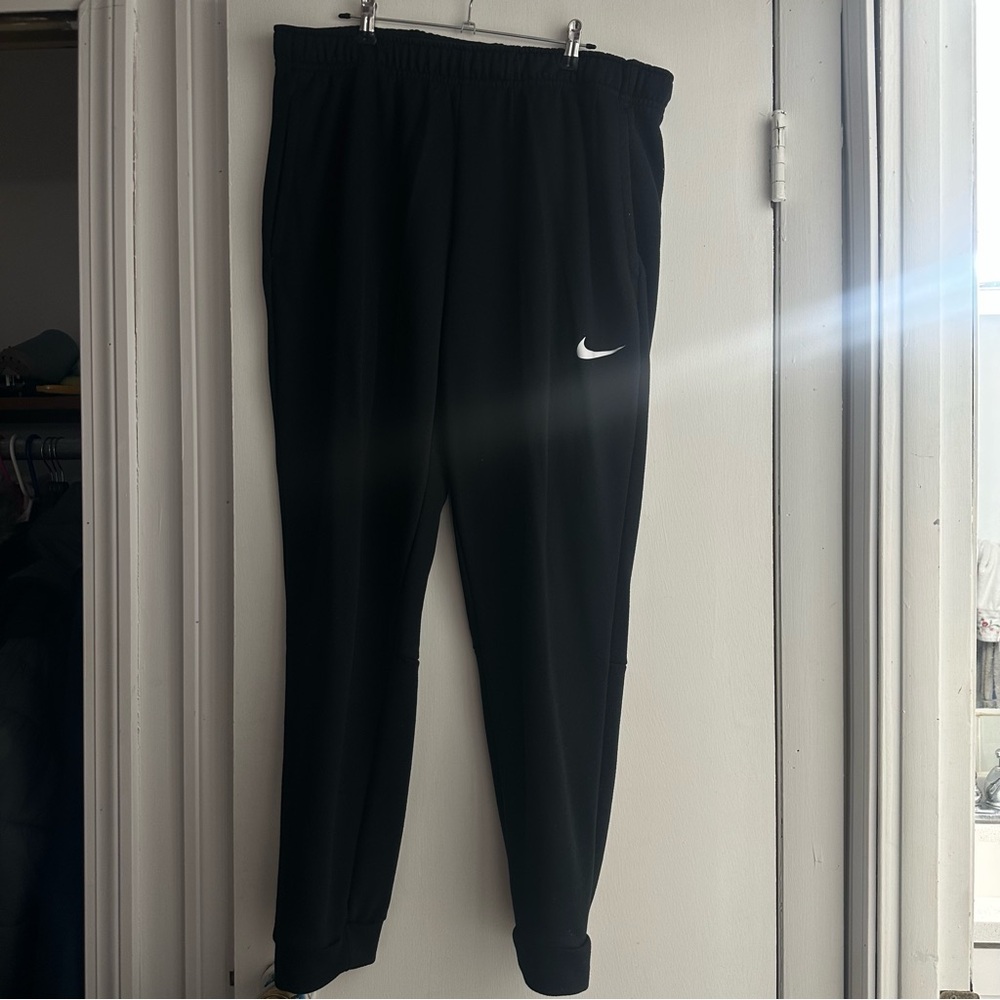 Nike Dri-Fit Training Set - Picture 4 of 6